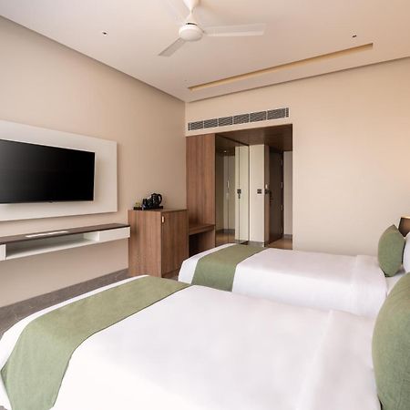 Foxtrail, Sector 42 - Am Hotel Kollection Gurgaon Luaran gambar