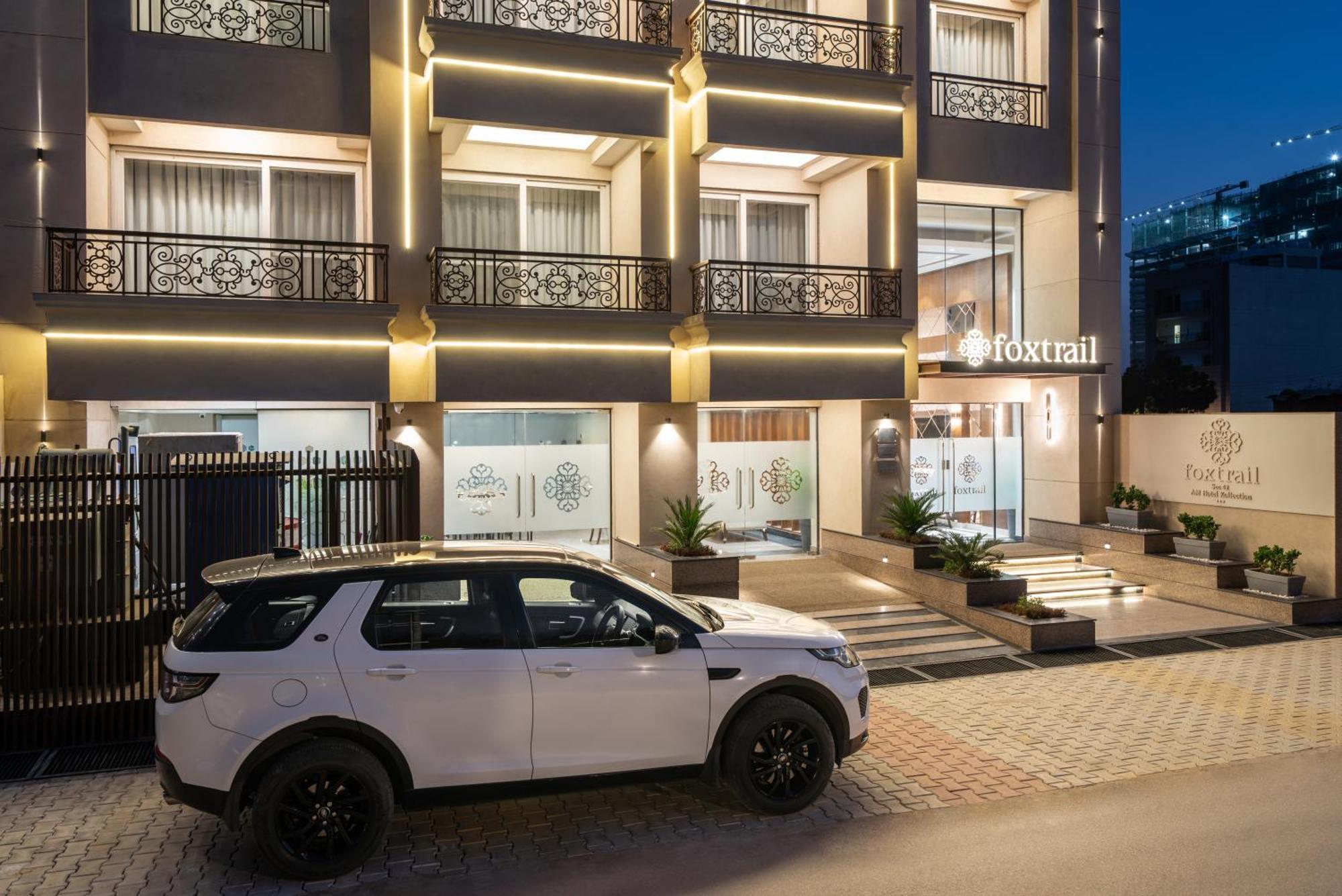 Foxtrail, Sector 42 - Am Hotel Kollection Gurgaon Luaran gambar